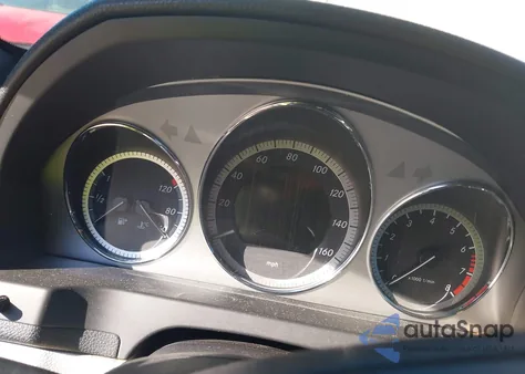 2010 Mercedes-Benz C 300 Luxury/Sport from USA, damaged, VIN WDDGF5EB7AR096278